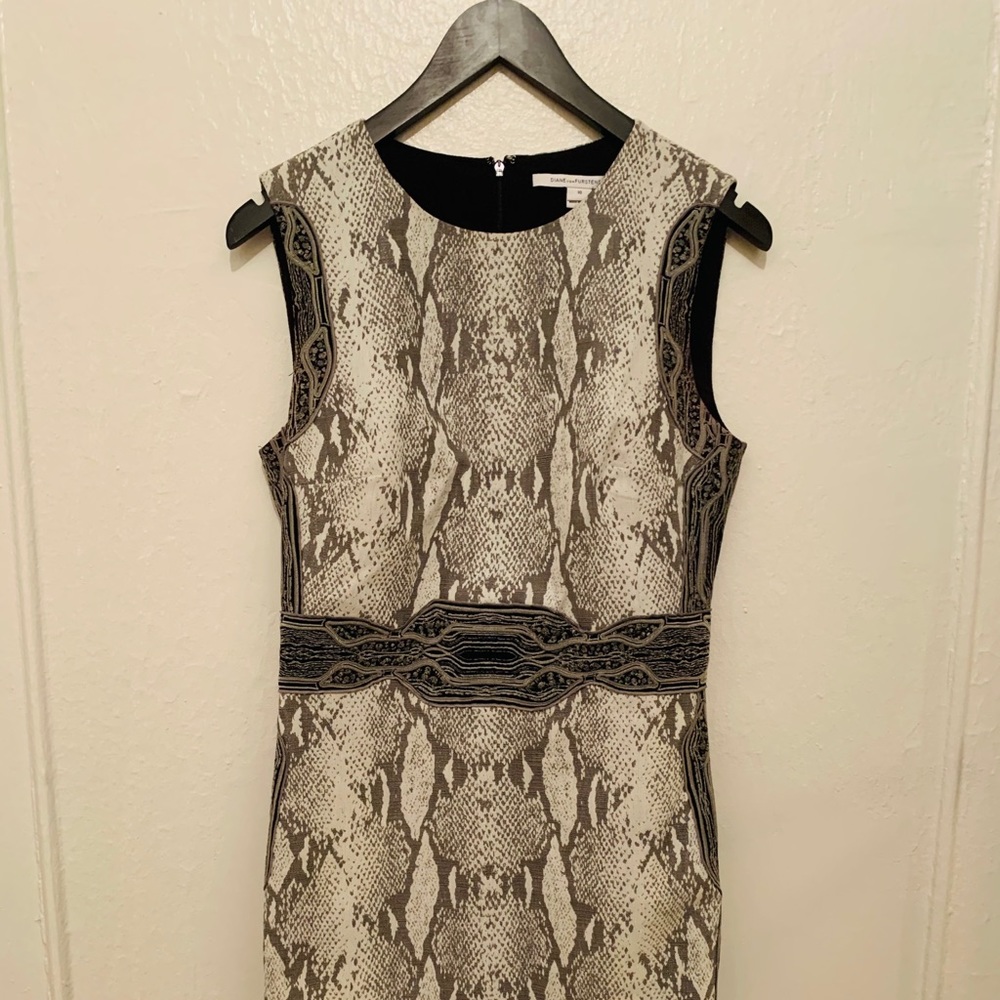 DVF Bey - Python Print Dress - Picture 2 of 4